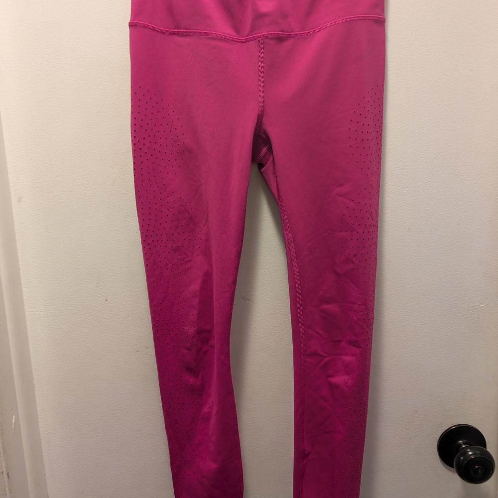 Athleta Vibrant Pink Leggings